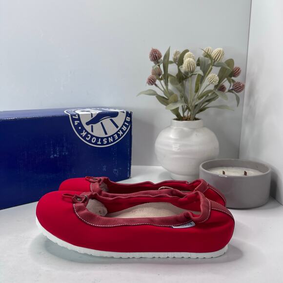 Birkenstock Ponca Slip On Flats Shoes Red Women’s 7 EU 38 NWB Narrow Fit - Picture 1 of 10
